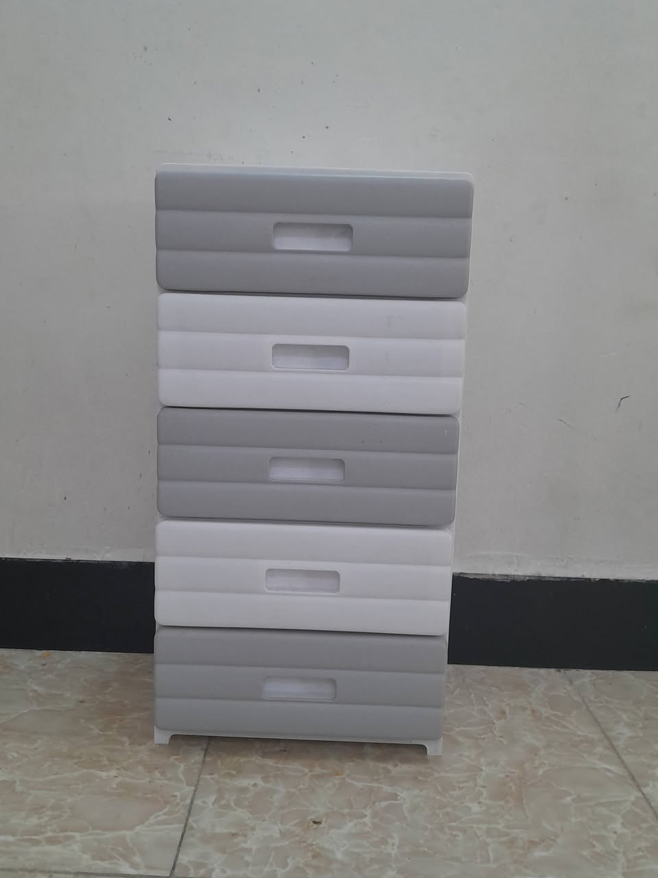 السلام عليكم
غراض للبيع


**إذا كنت صاحب هذا الإعلان وتريد حذفه لأي سبب، رجاءا أرسل رسالة إلى الدعم الفني**