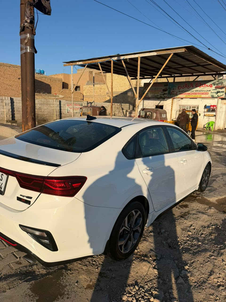 فورتي للبيع موديل 2021جي تي لاين حادثهه جاملغ اوبنيد رقم بغداد فول من عده الفتحه ماشيه 70الف محرك دوش 2000 كير اي تي سعرهه 135مكانهه بغداد الشعب رقم الهاتف 
***********
