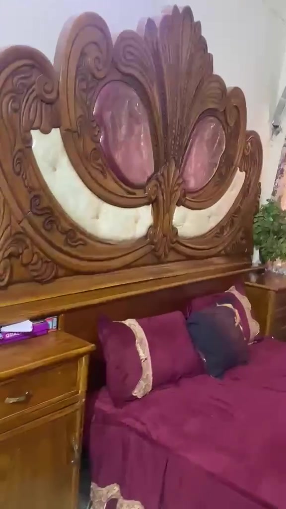 عندي غرفه صاج نضيفه الله شاهد خشبها ثقيل السعر ٧٥٠وبيها مجال


**إذا كنت صاحب هذا الإعلان وتريد حذفه لأي سبب، رجاءا أرسل رسالة إلى الدعم الفني**