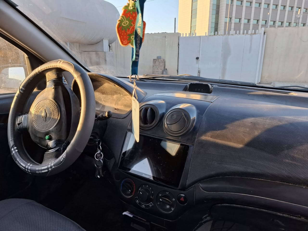 سلام عليكم افيو خليجي موديل 2008 كير ومكينه جدد سنويه جديده  ل 30 السياره باسمي لوحات انكليزي السعر (٣٨ ) وبيها مجال مكاني حله بابل مركز المدينه ***********
