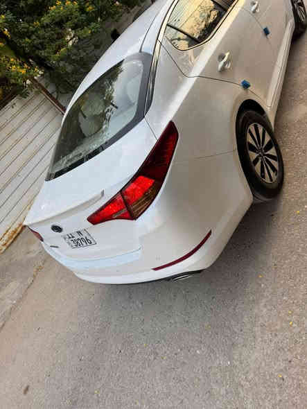 السلام عليكم
كيا اوبتيما موديل 2011 خليجي 
كفاله  عامه حتى الدعاميات من الصبغ والتبديل
عدة بارد بسيط 
نص مواصفات 
كشن كهرباء 
كشن خزن ميموري 
كامرة دوارة 
قطعتين تبريد 
تبريد بيانو 
شفتات ستيرن 
تحكمات ستيرن 
مري شفط 
داخل لونين 
صاج ملكي 
يدات نيكل 
وبعد مواصفات اخرى 
السعر 128وبيها مجال بسيط 
الموقع بغداد 
الإتصال ***********
