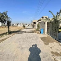 بيت للبيع المساحة 300 متر  الموقع : الدورة هورجب بداية السوق زراعي سند...