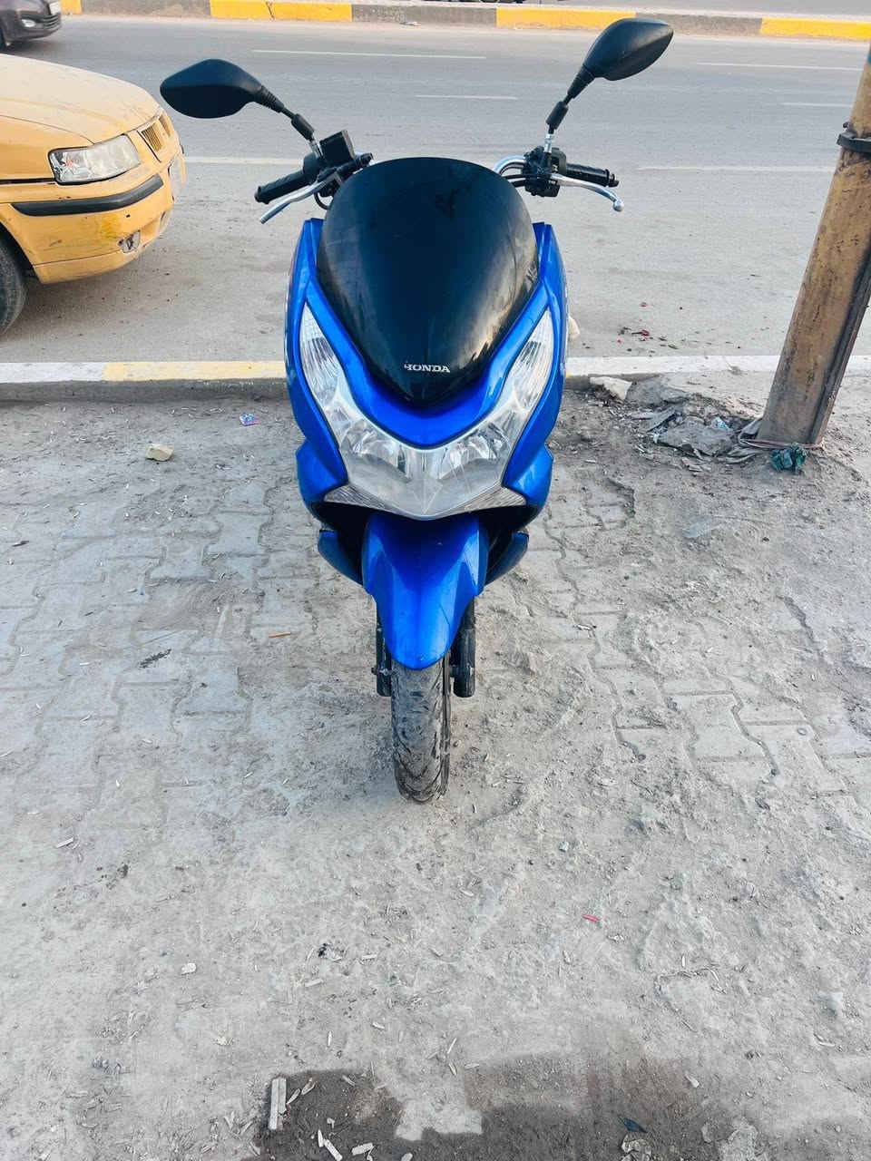 السلام عليكم شباب دراجه بي سي اكس الجيل الاول موديل 16 دراجه بلاديه كفر بلادي سعر مليون وربع بغداد ***********
