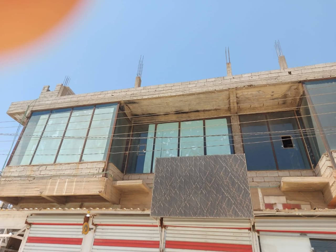 زجاج واجهية قاعة أرتفاع ٣متر٢٣عرض
للأستفسار .. *********** 
***********
ديالى بعقوبة الرازي

