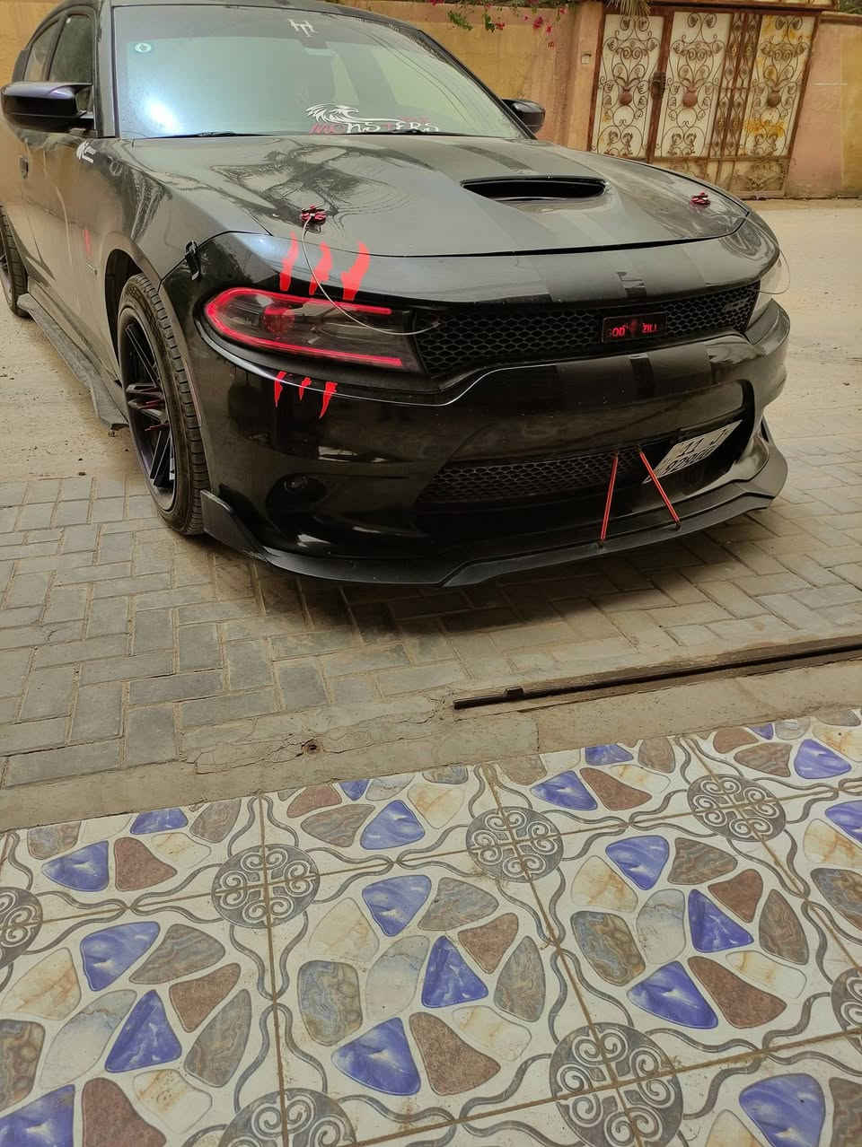 السلام عليكم تشارجر هيمي ٥٧٠٠ موديل ١٦ للبيع أو مراوس بشيء نظيف مثلها
السلام عليكم للبيع أو المراوس تشارجر هيمي ٥٧٠٠ موديل ٢٠١٦ :

١-بدون حادث بدون ضربة تقرير سرقة باب و مشدود أصلي بدون صبغ الصبغ ألي عليها فقط بسبب تحديث السيارة للSRT من دعاميات و كت و بنيد

٢- السيارة لغد و شاصي و أيرباكات كلها كفالة زيرو مسج حجر بيئة و دكشن SRT جديد شرط الفحص هيدرز و أويل كاج كان و أكزوز HT POWER 

٣- تخم تايرات جديد و ويلات جديدة و حدادية جديدة و أذان مكينة كله جديد ضمان سنة بعده بالضمان صارلي شهر و نص من شادهن و جبنة كير و مكينة جديدة و مكاين جام جديدة يعني أدامة للسيارة من الداخل فول ما تصرف عليها ربع دينار 

٤- شاشة لمس و برمجة و أنطلاقية و دركة كاربون فايبر و شيفتات تحكم كله أصلي 

٥- لدات تحكم بالهاتف و عيون الشيطان كاملات و السيارة لا متعوبة و لا بيها مشاكل تقنية فقط بارد بالباب عكس السائق كلش خفيف و ما يبين أبد و هذا رقمي بي فقط واتسأب ***********
