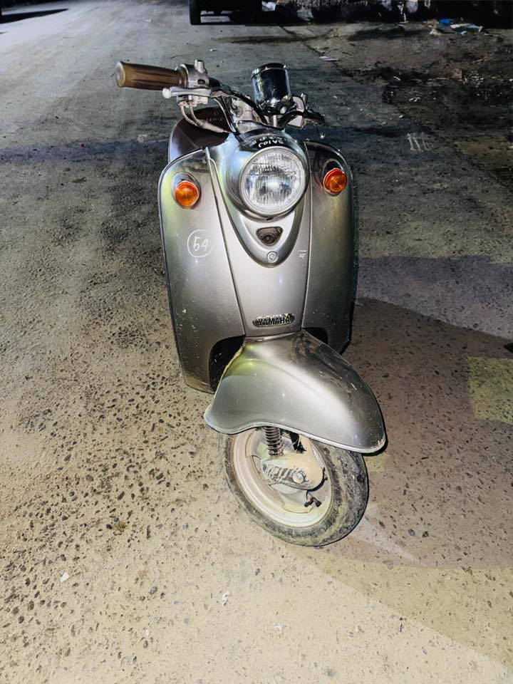 السلام عليكم عبد الحليم لبيع مستعجل حيل صارله شهر من طالعه من لوكيل بعده بدهن شركه حته ما مغسوله شراي يتصل ***********
