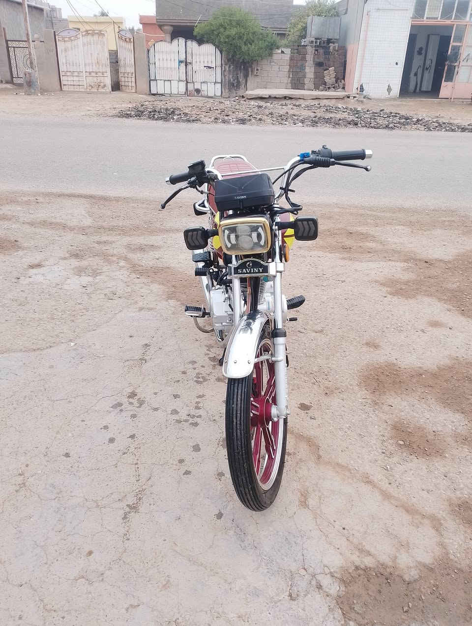 سلام عليكم دراجة سونك موديل 2024نضافة شوفت عينك محرك مكفول السعر 600وبيهة مجال خاص ماكو ***********
