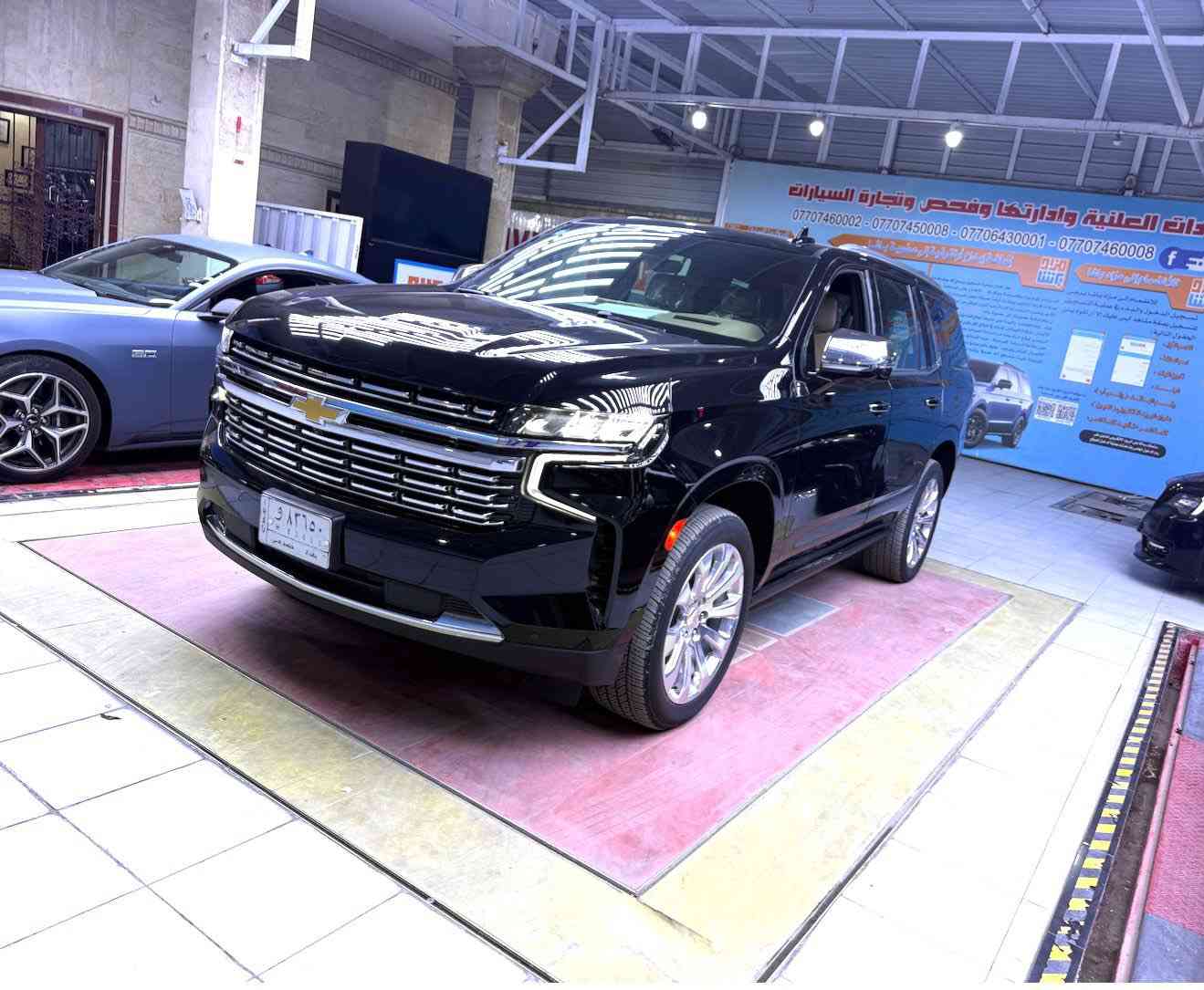 �تاهو 2023 Premier
المواصفات الخارجية

 • سقف بانورامي
 • سقف أسود
 • مرايا جانبية كهربائية
 • صندوق كهربائي
 • صندوق بدون استخدام اليدين
 • كاميرا خلفية
 • كاميرا 360
 • كشافات ضباب
 • الضوء العالي التلقائي
 • المصابيح الأمامية LED
 • التشغيل عن بعد
 • جنط 4x4 دفع رباعي

الراحة والفخامة

 • تبريد المقاعد الأمامية
 • تدفئة المقاعد الأمامية
 • تبريد خلفي
 • تدفئة مقود القيادة
 • ذاكرة للمقاعد
 • تحكم أوتوماتيكي بدرجة الحرارة
 • مثبت سرعة
 • مثبت سرعة تكيفي
 • وضعيات قيادة
 • نظام تعليق هوائي

الشاشات والتقنيات

 • شاشة معلومات
 • Apple CarPlay
 • Android Auto
 • شاحن لاسلكي
 • نظام Bose الصوتي
 • عرض المعلومات على الزجاج الأمامي HUD
 • بصمة تشغيل
 • نظام بدء التشغيل الذكي

الأمان والسلامة

 • مراقبة النقطة العمياء
 • تحذير مغادرة المسار
 • تحذير الاصطدام الأمامي
 • نظام فرملة الطوارئ
 • رادار
 • مستشعرات وقوف
 • التحكم الإلكتروني بالثبات
 • مانع الانزلاق
 • التحكم على المنحدرات
 • 8 وسائد هوائية
 • مقعد تنبيه السلامة

المقاعد والمساحة

 • مقاعد الصف الثالث
 • مقاعد جلد فخمة
 • صندوق تبريد
السعر 55.000$ وبيه مجال الاستفسار ***********
