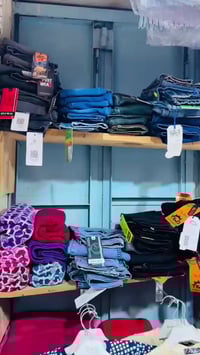 هيت الچري • مجمع رئام الكبيسي • مقابل شارع الحمام