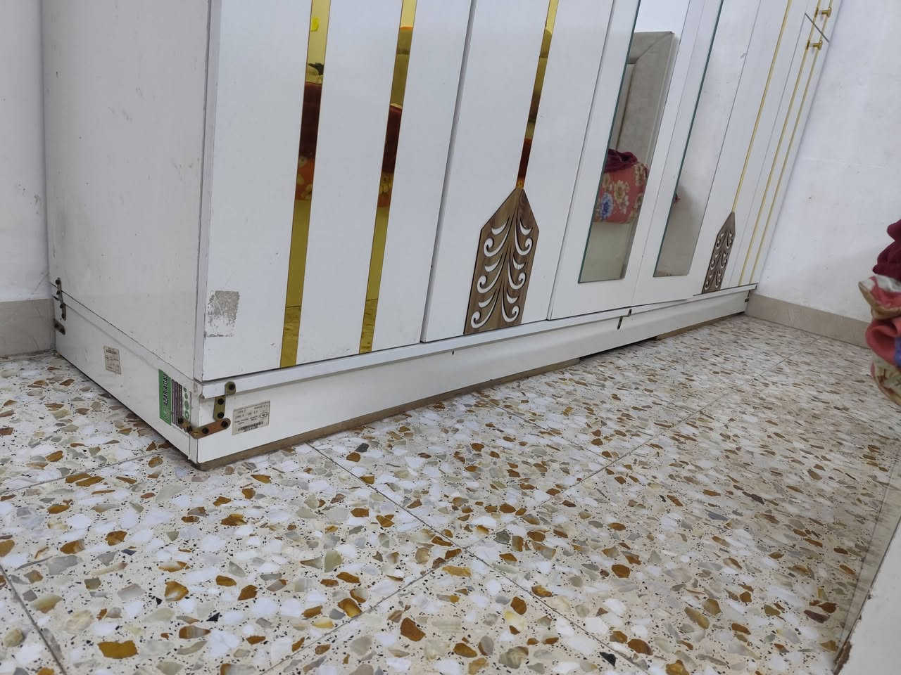 مكاني الشالجيه
الغرفه نضيفه فقط المجرات فالته والدوشك ارتفاع 25 العالي السعر 400


**إذا كنت صاحب هذا الإعلان وتريد حذفه لأي سبب، رجاءا أرسل رسالة إلى الدعم الفني**