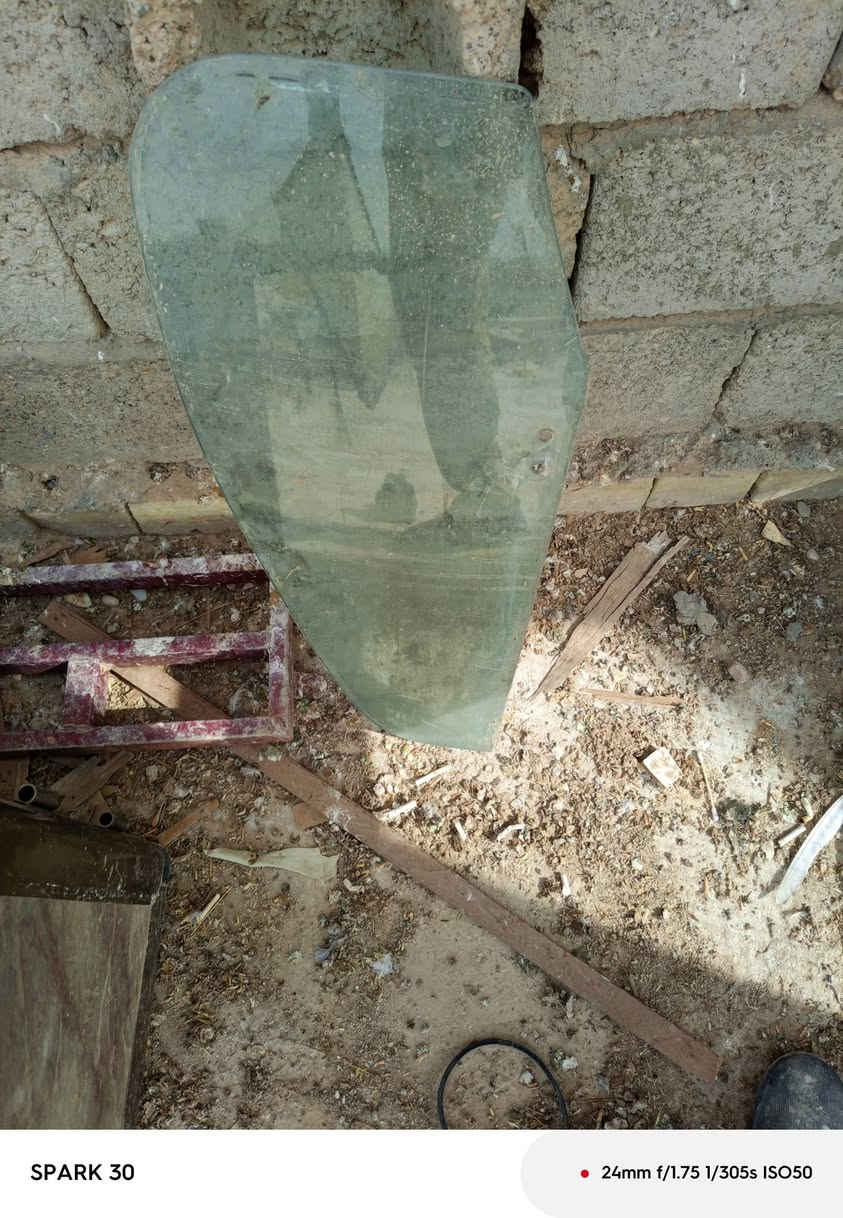 اسلام عليكم مرخصت مدير الكروب جامات نيسان يودي نفخ بابتين+ ربع ايسر+ مثلث باب سائق ***********اتصل على رقم بيك خير ودلل
