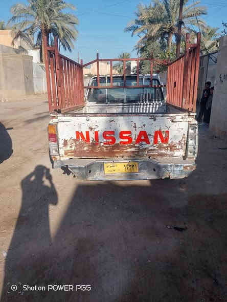 السلام عليكم بيكم نيسان بس قاصرين موديل ١٩٩٠ السعر ١٢ورقه محرك +كير كفاله +تخم تاير جبلي +الصدر جديد يفيد ابو احتياطي ويفيد اهل الشغل وابو المزرعه للاستفسار عل هذن الرقم ***********
