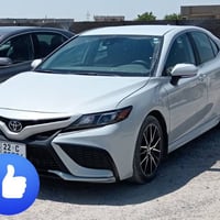 كامري وارد امريكي موديل 23ماشية 40 الف ميل اتصل 07740865697