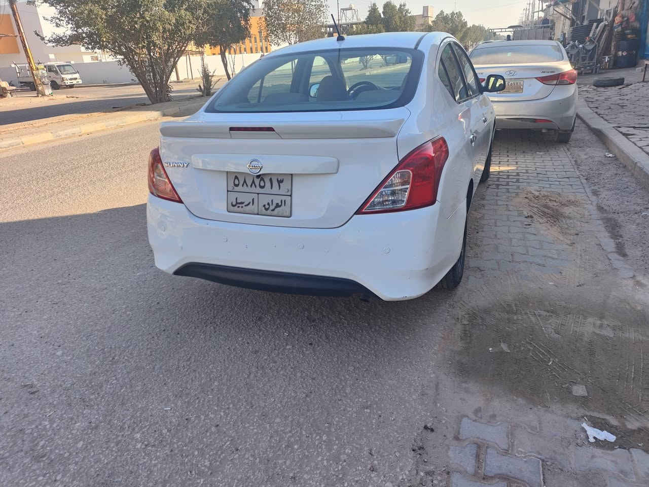 اسلام عليكم 
نيسان هندي 
2020
مكفوله جديده 
عدا بارد باب السايق 
كير مكينه حداديه 
تبريد شرط علئ الفحص 
ماشيه 98 الف 
المكان النجف 
السعر 112
للستفسار التصال ***********
