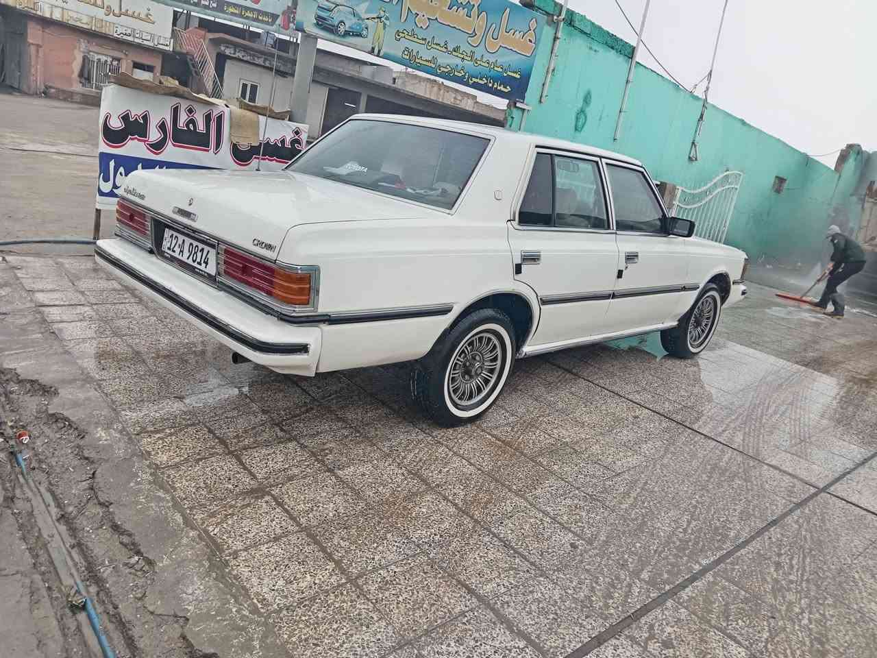 سوبر موديل 82كربون مال بنزين بيها شرط التحويل السعر ٤٣ بيها مجال ***********؟؟؟ ***********
