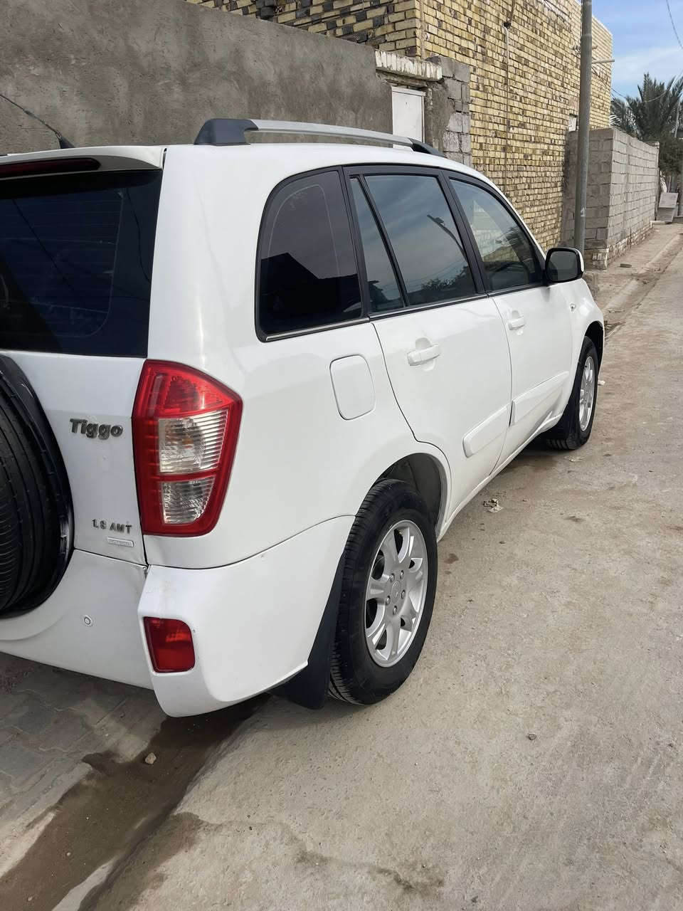 للبيع شيري تيكو 2012 قادسيه
مكفوله من ضربه والصبغ فقط جاملغ امامي مبدل وخياسات مصلحات مكينه وكير وتبريد وحداديه عل شرط تحويل مباشر 
المكان ديوانيه السعر 52 وبيها مجال 
 ***********
