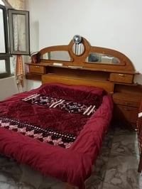 غرفة نوم • بدون قنصور • فيها مجال