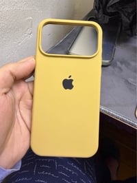 كفرات • ايفون ١٧ برو ماكس • ٦ قطع