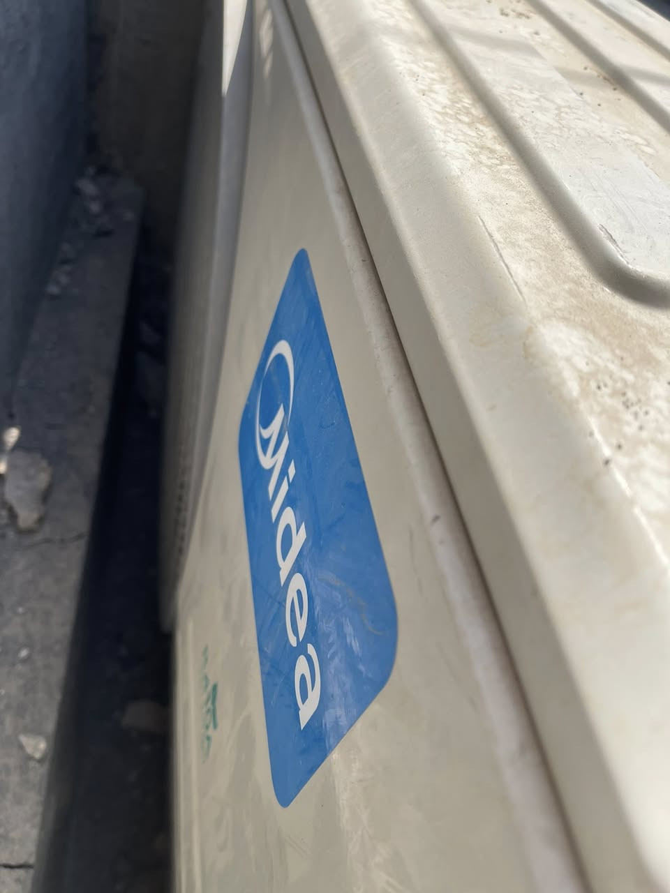 سبالت جداري شبه ممستخدم استخدام شهرين فقط بسبب الانتقال مفتوحات الواحد 2طن ميديا والثاني فورس الي ميشتري لا يبخس حلال الناس الواحد ب350 قفل لكل يعرف اسعار الجديد حاليا للاستفسار الاتصال المكان حي العسكري شارع 80 ‭0772 544 1775‬
