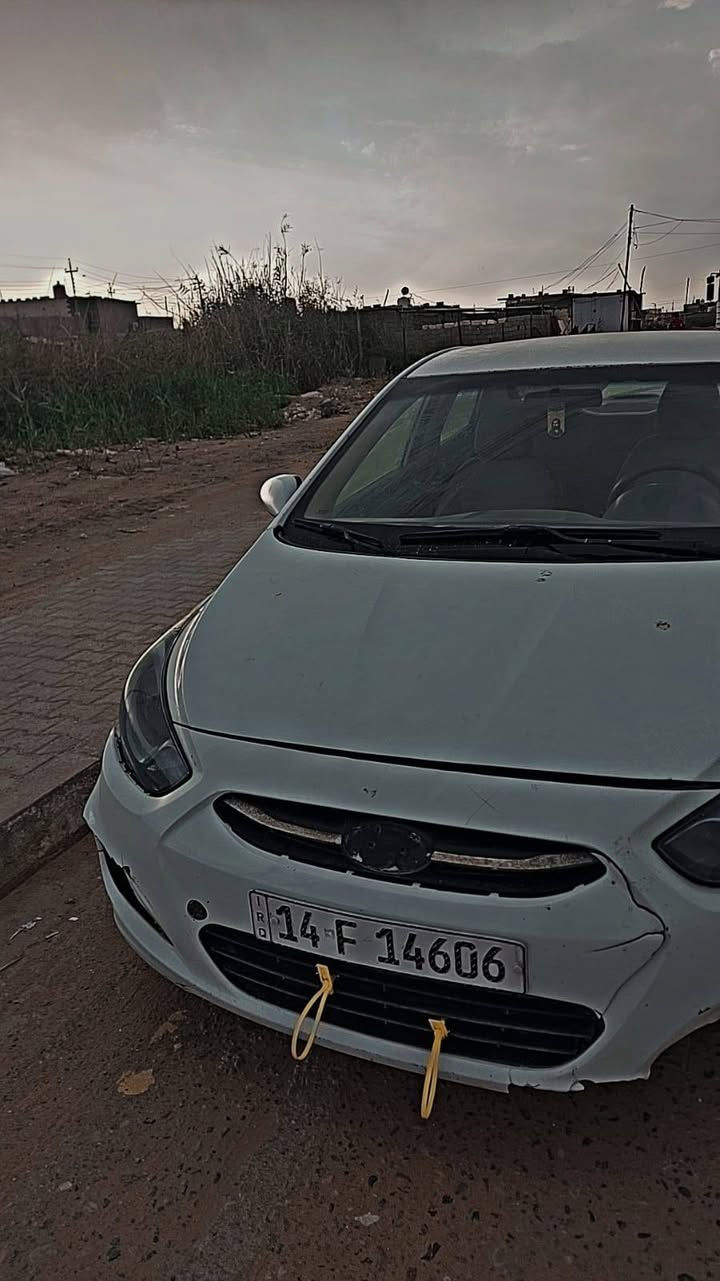 اكسنت 2011 رقم بصره نكليزي مكينه تبخر ولباقي شوف لعين انه مكلف تصل *********** واتساب سعر ٦٠ وبيه مجال
