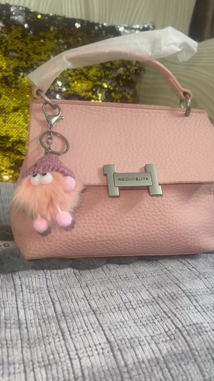 جنط ماركه فاشن كل قطعه وسعرها


**إذا كنت صاحب هذا الإعلان وتريد حذفه لأي سبب، رجاءا أرسل رسالة إلى الدعم الفني**