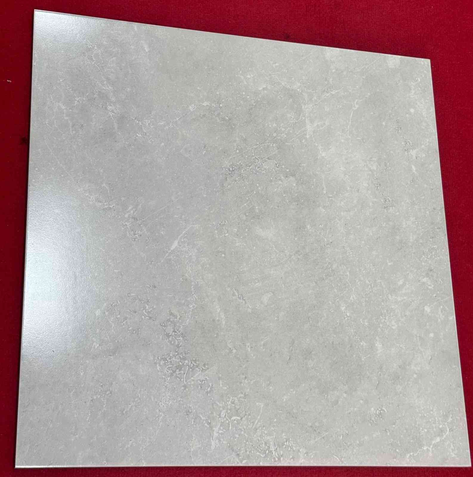 #بضاعه_جديده_وبسعر_الجمله
بورسلين إيراني نوعية ممتازه وبجوده عاليه
قياس 60×60 تدرجات اللون الرصاصي
من شركات مختلفه 

#يوجد توصيل لجميع المحافظات
#للحجز والاستفسار التواصل
واتساب 0783 624 9927
