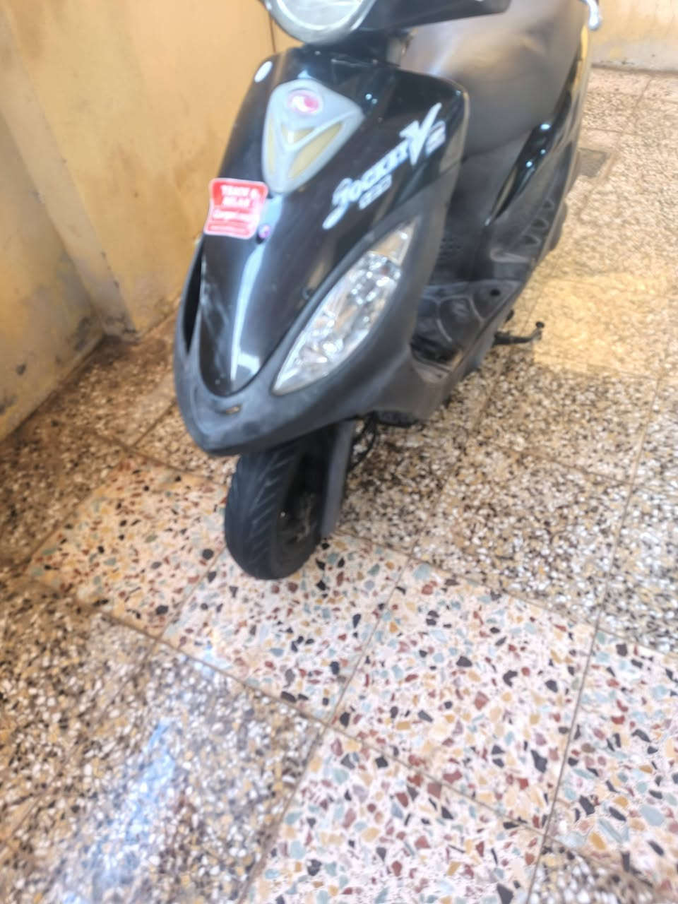 سلام عليكم كامكو في تو ٢٠١٢مكينه مكفولة الكفر نقص اشاره وجامه بكلايت بيها كسر بسيط كابريتر مو جويتر وآل جويتر موجود إذا تحب ترجعها نزول السعر ٥٥٠وبيها مجال


**إذا كنت صاحب هذا الإعلان وتريد حذفه لأي سبب، رجاءا أرسل رسالة إلى الدعم الفني**