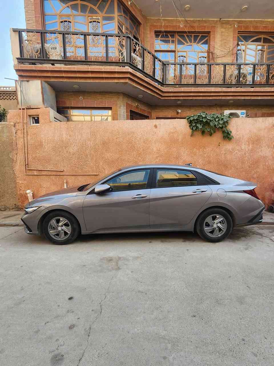 🚗 للبيع | هيونداي النترا 2024 وارد أمريكي 🇺🇸

✔️ السيارة جديدة 
✔️ ضرر أمريكا بنيد مبدل 
✔️ جامرلوغ بارد 
✔️ رقم ديالى
✔️ السيارة بالواقع أجمل من الصور

للمهتمين والاستفسار اكثر، مراسلتي على الخاص أو الاتصال.
***********
