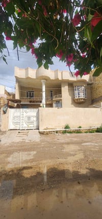 بيت للبيع حي القاهره الاولى قريب مستشفى الطفل فرع بضهر الصيدليه  شارع ...