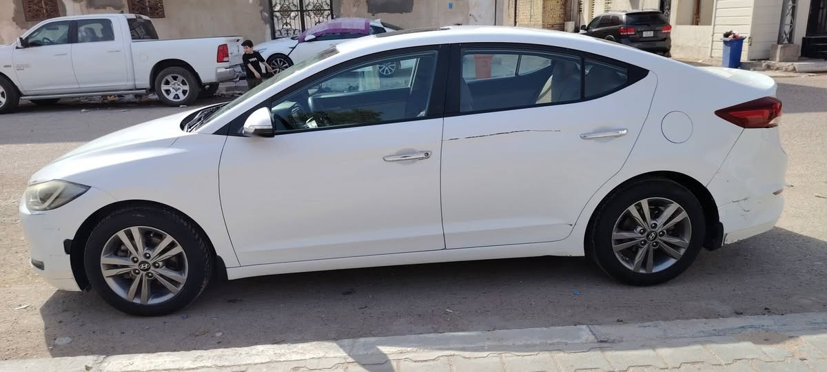 السلام عليكم للبيع فقط
النترا موديل 2018 خليجي فول تبريد خلفي كشنات جلد دواخل بيجي .. رقم بصره بأسمي ضرر سياره بسيط دحكات وشخوط بالدعاميات ودواسه فقط موضحات بالصوره السعر 142 $
مكان سياره بالبصره 
***********

