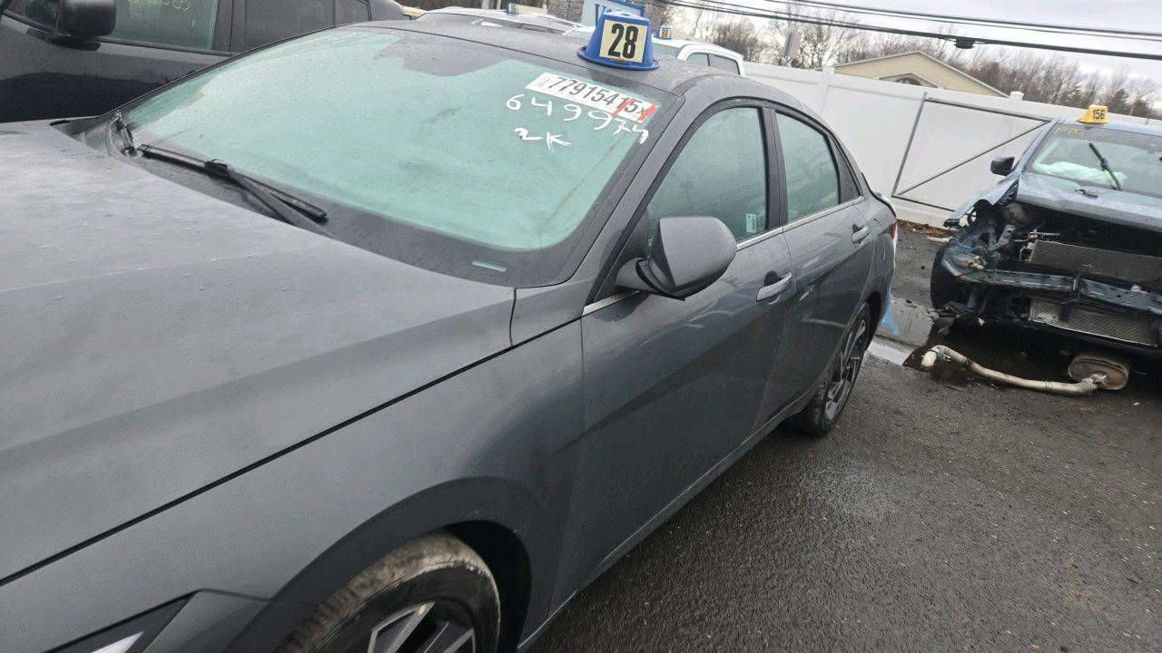 النترا 24سمنتي دخول جديد بسمي منفيس فول السيارة كلين مجرد رصعة صغيرة بجنطة دعامية تبديل نفس لون فول السيارة فتحة بصمة سلايت جنطة دخول ذكي هند بريك دكمة لد كلش جديدة سيارة بغداد الكرخ قرب شارع حيفا السعر 160رقم ***********
