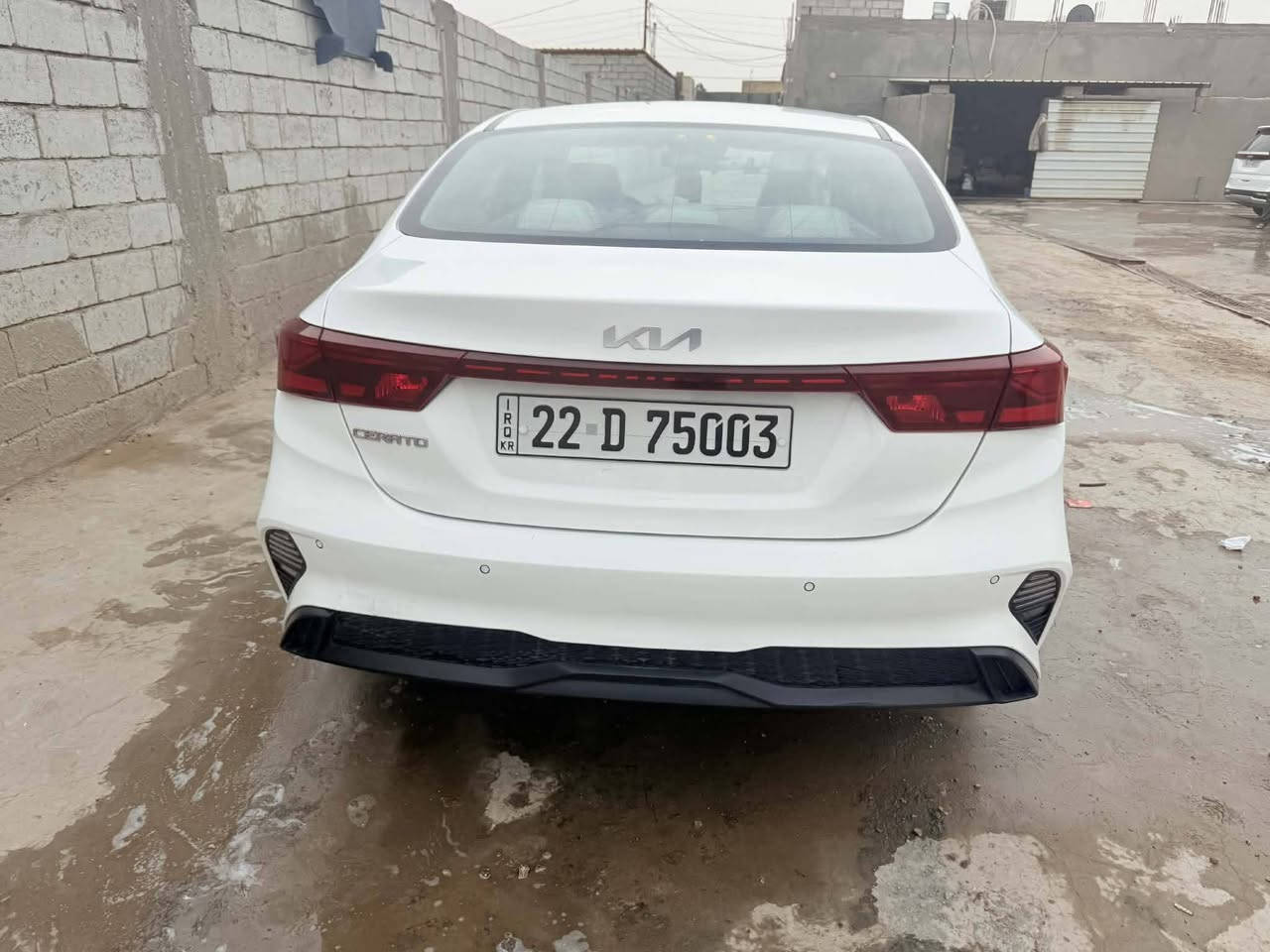 سيراتو 22 محرك 1600 خليجي كفاله عامه بيهه بارد بسيط بالباب مابين الباقي كفاله سياره جديده وجاهزه ماشيه 95  تحويل وكاله حاضر السعر 157 وبيهه مجال مكاني النجف للاستفسار ***********
