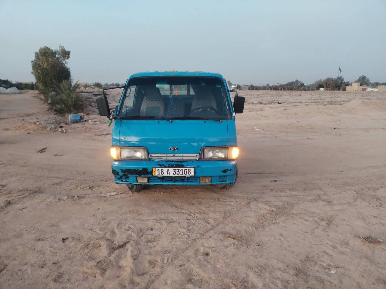 كيا للبيع موديل 93 سياره باسمي تحويل مباشر الاستفسار***********
