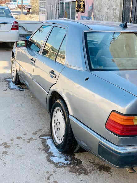 السلام عليكم. مارسدس دب موديل ٩١ اصل 
محرك في في تي ٣٠٠٠ وكير حاويه شلعه كلش حلوه 
سياره ناعمه ومتعوب عليه قواعد الدبل بلادي ابد ما ملعوب بيهن حد اديه اماميه جاهزه حداديه خلفيه ٥٠ بالميه مداور ثاني يوم سنويه لل٢٩ تبريد مابيه 
سعر ٤٥ وبيه مجال المكان ديوانيه قضاء عفك 
***********
