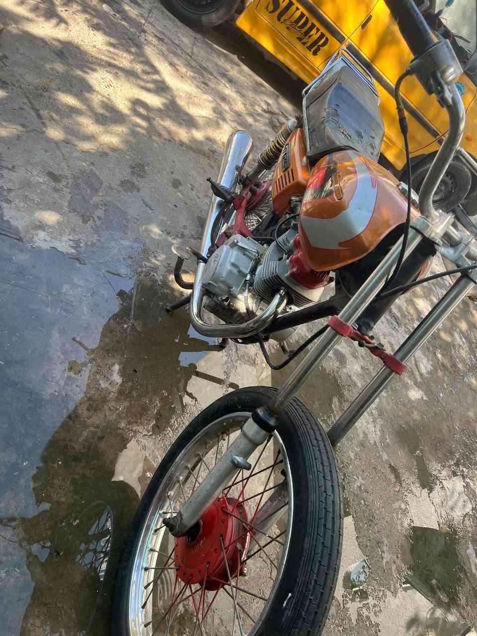 السلام عليكم ماطور بارت خمس ٩٩٩٩٩ مكينه معمره جديد ماطور مال روحه وجيه نضافه كدام العين
السعر ٢٠٠ وبي مجال بسيط شراي انتصل او خاص ***********
