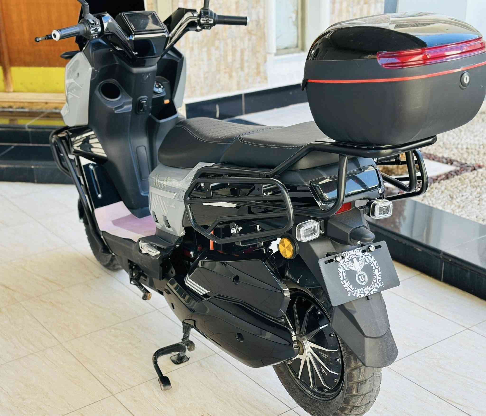 السلام عليكم للبيع  ماطور  اباجي 2026
لون اسمنتي  

بلوتوث   4 كير   قفل استيرن   

6 بطاريات  مسطره 

الماطور جديد مستعمل قليل 

السعر : 1350  وبي مجال قليل 

الاستفسار :

***********

***********
