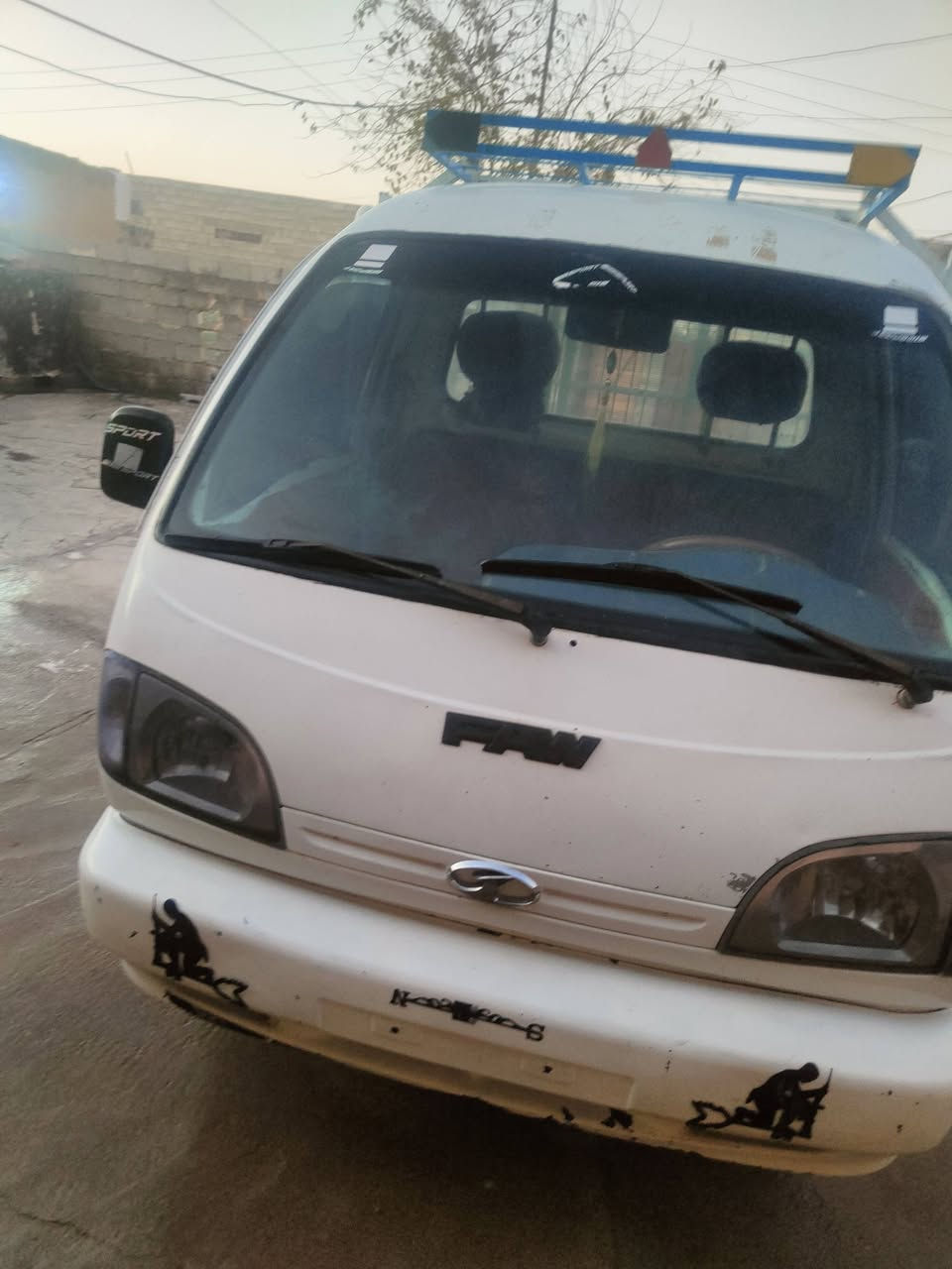 السلام عليكم كيا فاو لبيع محرك شرط تخم تاير جديد بدون نواقص مكان السياره تكريت لاستفسار اتصل على الرقم ***********
