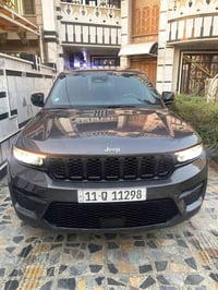 للبيع فقط جيب 5 راكب موديل 23  رقم بغداد بسمي  محرك 3600 فول فتحة سقف ...