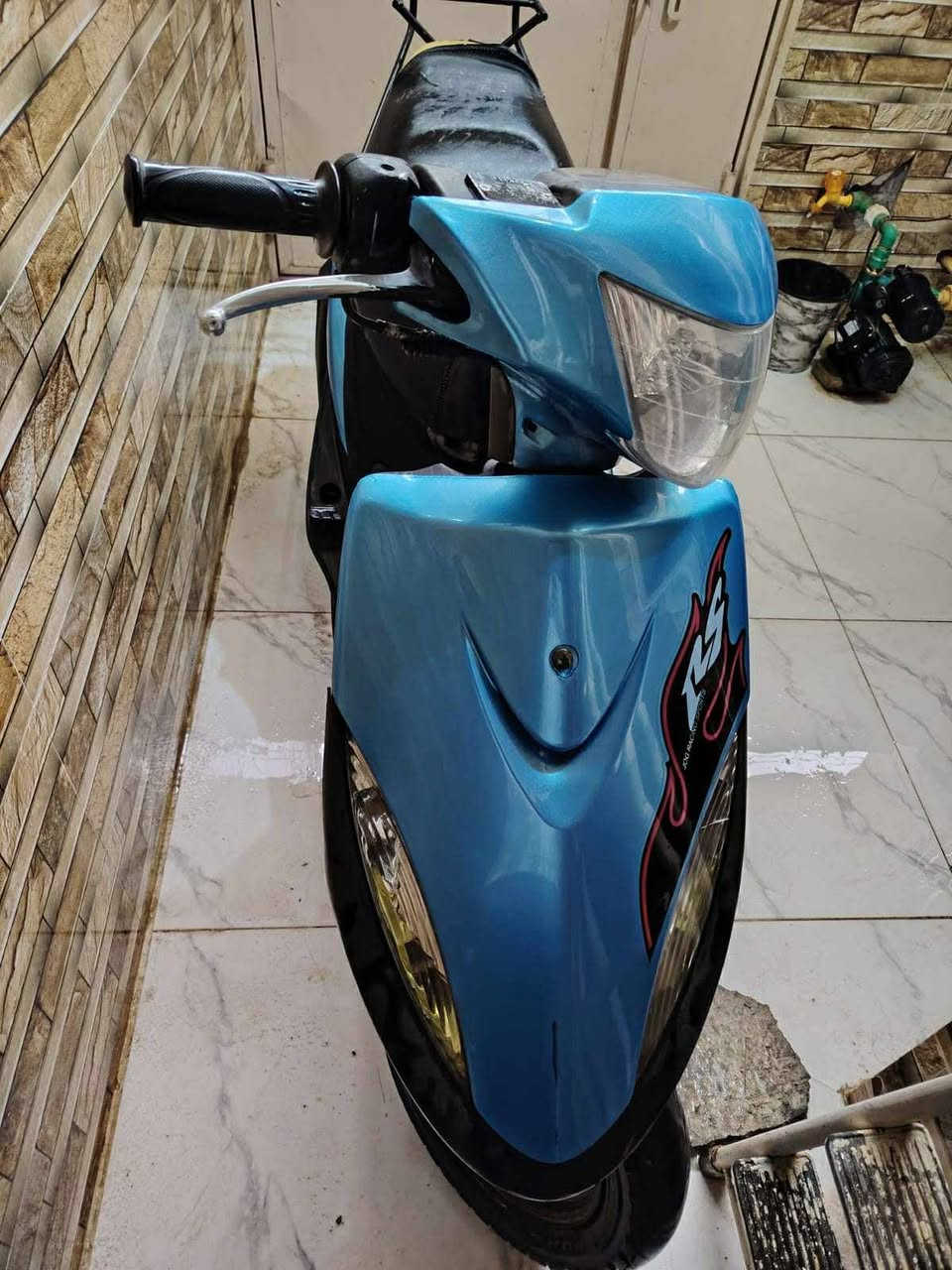 دراجه ماكس نظيفه للبيع صار شهرين من ماخذيهه السعر ٦٥٠ /***********
