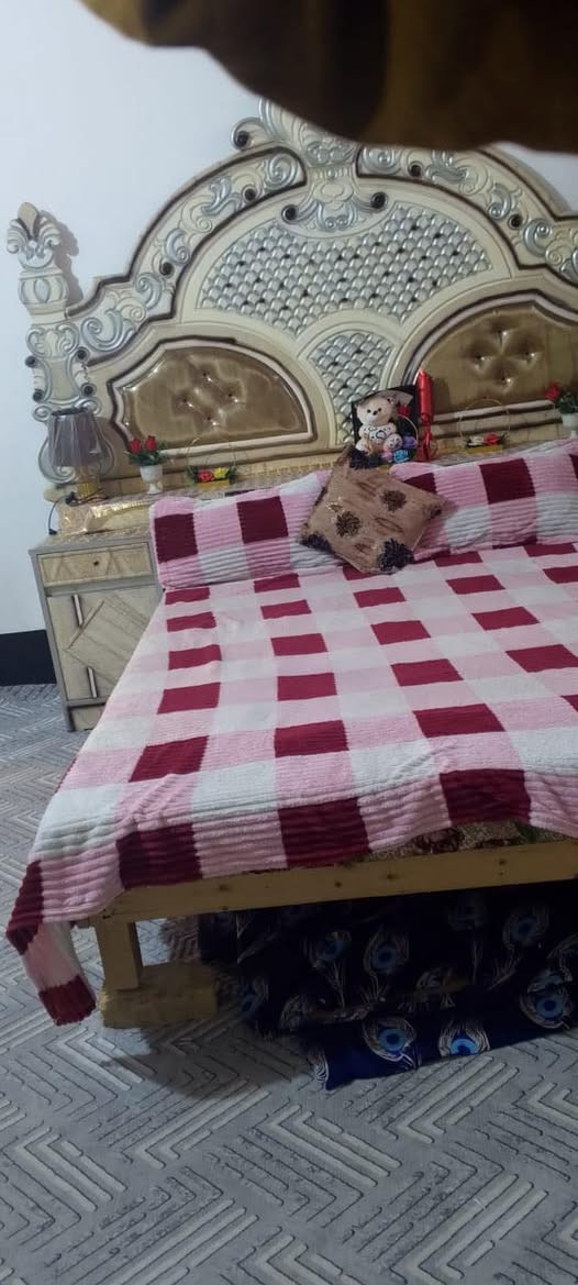 السلام عليكم غرفه صاج. عراقي  نضافه فول
سعر 800


**إذا كنت صاحب هذا الإعلان وتريد حذفه لأي سبب، رجاءا أرسل رسالة إلى الدعم الفني**