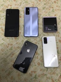 سامسونجات رخيصه S20 عادي كلشي شغال بدون عيوب بس سواد بشاشا بس ما مئثر ...