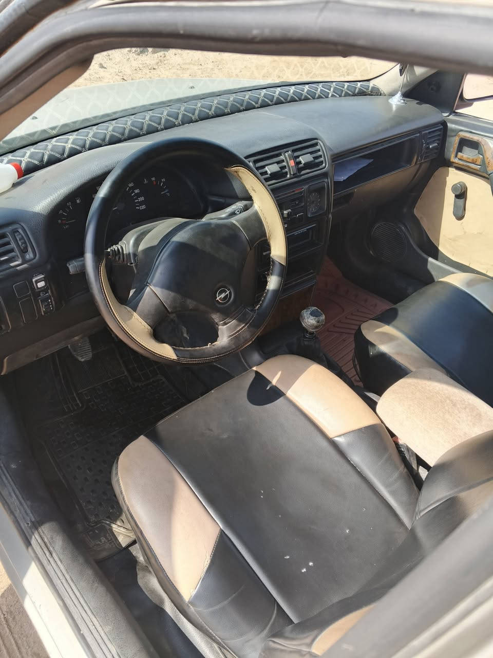 سلام عليكم
فكترا للبيع مكاني نجف مشخاب 
مكفوله وجاهزه من كلشي السعر26
***********
