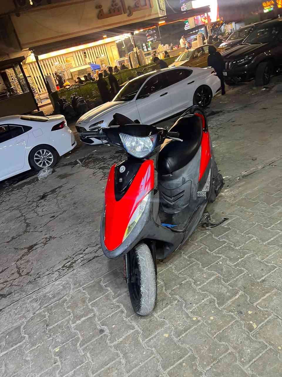 دراجة ماكس حاوية كله جديد طابوكة من الكراج للشارع السعر خاص ***********
