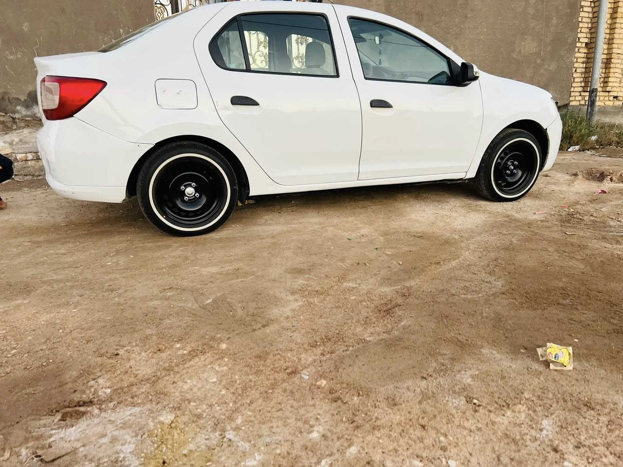 سنمبل موديل 17 سياره كير مكينه حداديه تخم تاير شرط سياره بيه جاملغ امامي وبنيد فقط وباقي شوف العين تبريد شرط نقص غاز بيه واشرات اوسيله رقم مثنى إنكليزي سنويه جديده السعر 57 وبيه مجال بسيط


**إذا كنت صاحب هذا الإعلان وتريد حذفه لأي سبب، رجاءا أرسل رسالة إلى الدعم الفني**