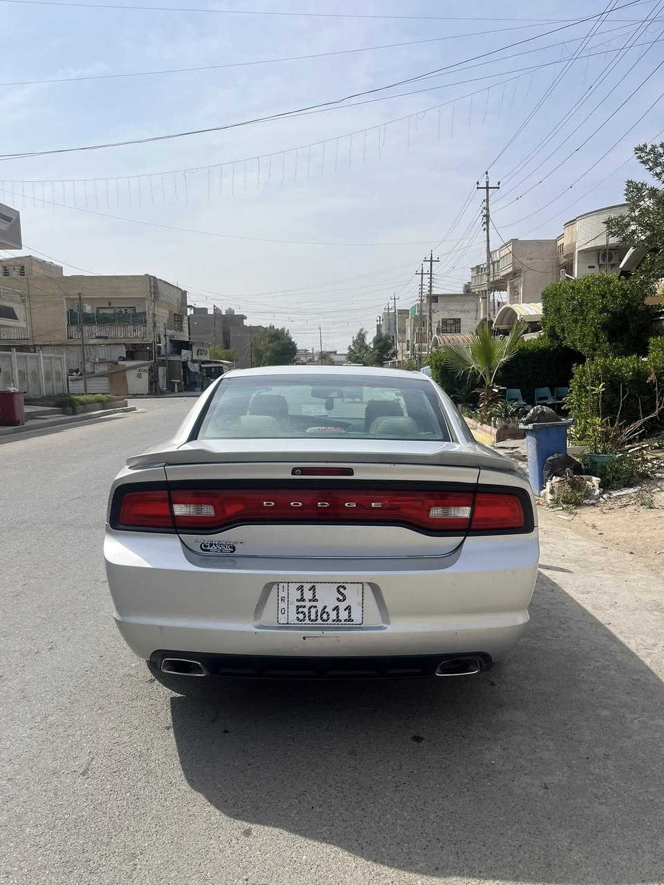 جارجر موديل ٢٠١٢
رقم بغداد دولي تحويل جديد بأسمي
السياره كير مكينه خير من الله 
حادثها سرقه بدون اي ضربه 
بيها صبغ قطعتين بدون داخل 
مكينه ٣٦٠٠ 
فتحه سقف 
تحكم كشن كهرباء 
نقص بيها بس حداديه 

السعر ١٤٥ وبيها مجال للشراي

***********
