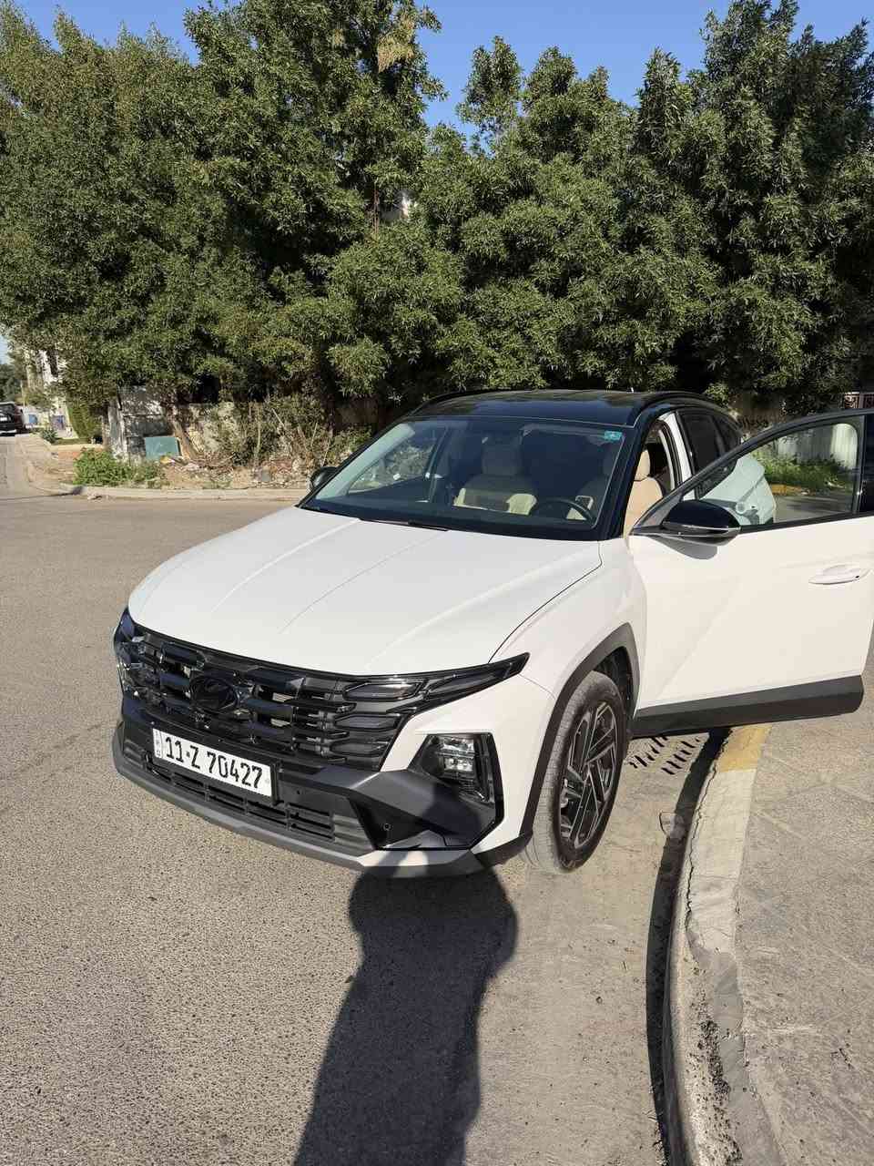 رمضان كريم 🌙 علينا وعليكم 🤲
للبيع توكسان 2025 تو كلر 

عداد المشي ٧ الف شبه زيرو 

كفاله من البارد والصبغ والتكحيل والشخوط

المواصفات بصمه

كراسي كهرباء تدفئه تبريد الكشنات مدوشمه بعدها على حطت الشركه والكاعيات ايضا بجيس والسبير منازل 👍 

جنطه كهرباء يعني من لاخير فول عدا البنوراما

السعر234$

 وبيها مجال بصيط جدا 

‏تفاصيل اكثر 

*********** 📞
