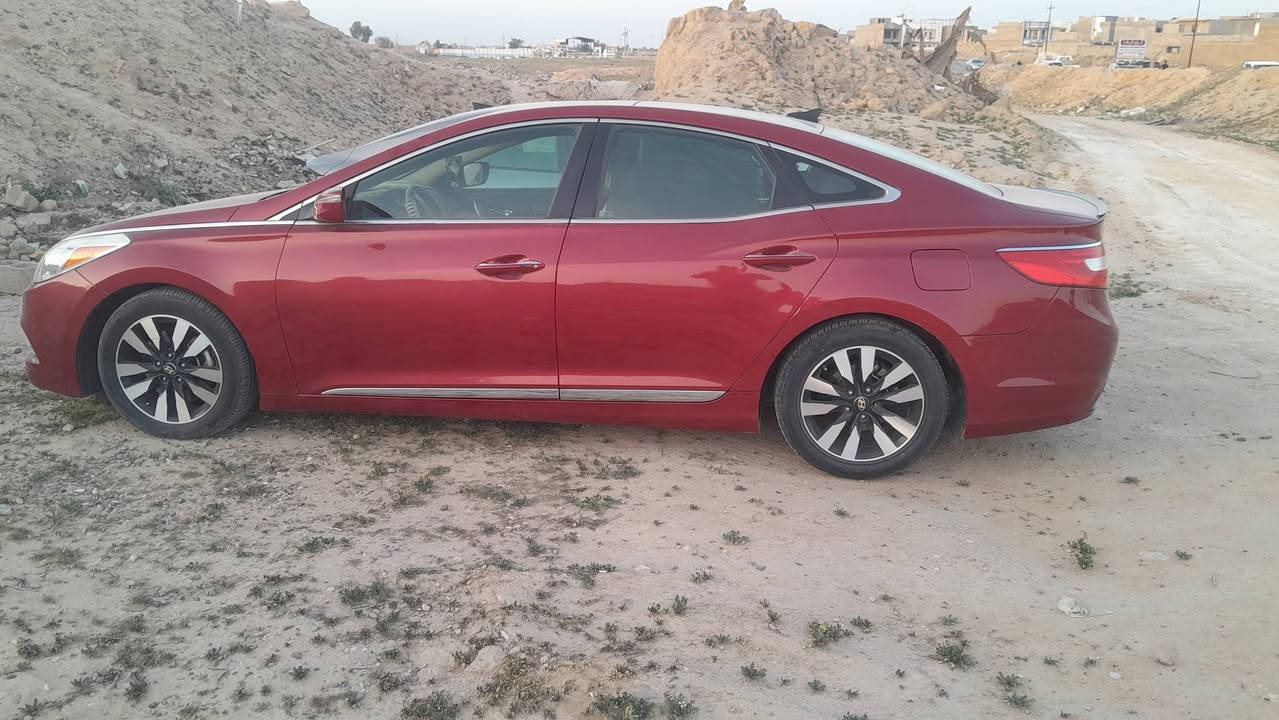 سلام عليكم ازيرا موديل 13 وارد امريكي حادثه جاملغ وبنيد بدون دواخل فول فول مواصفات بانوراما  ٦سلندر بغداد الدورة 
***********
اي استفسار راسلني خاص 
سعره ٩٨
