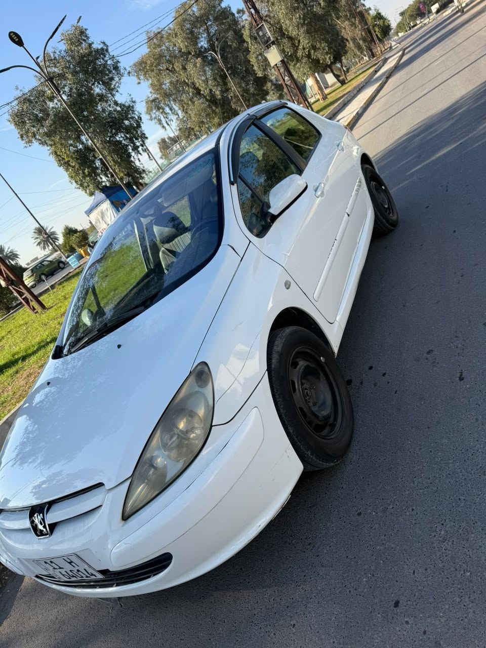 السلام عليكم للبيع فقط او مراوس بسيارة حدود الدفتر او ١٣٠ ورقة بس يكون دفع اقساط
بيجو 307 موديل 2005 فرنسي كير جديد اوتوماتيك سنويه لل٢٠٢٩ تحويل مباشر  ثاني يوم
مرفق السونار ويا الصور 
نقص السيارة فقط فريز تبريد
سعرها ٦٣ ورقة وبيها مجال بسيط
مكانها بغداد حي القادسية
للاتصال :***********
