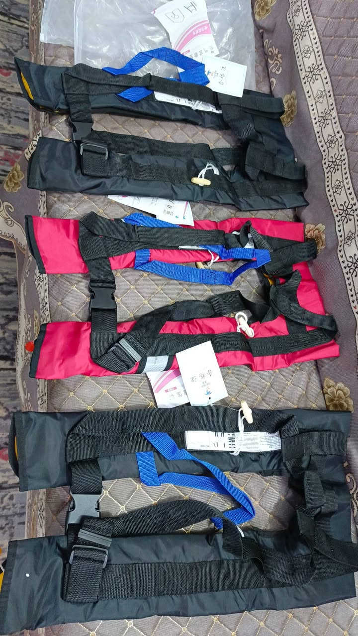 شباب ٣ قطع مرتبات ماركة يخبلن الي يفيدنه انطيني سعر يرضي الله وأخذهم بالعافية


**إذا كنت صاحب هذا الإعلان وتريد حذفه لأي سبب، رجاءا أرسل رسالة إلى الدعم الفني**