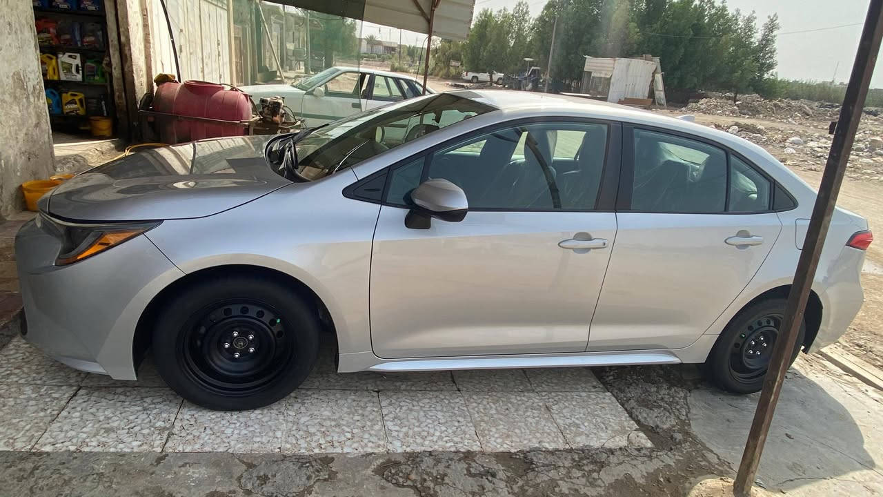 السلام عليكم كورلا وارد امريكي موديل ٢٠٢٣ كفاله عامه بدون اي ملاحظه كلين  السياره ماشيه 14 miL    مامرقمه  السياره جديده
السعر 152 تخم تاير جديد بيها قبل يومين شديتهن مكاني بابل 
***********
